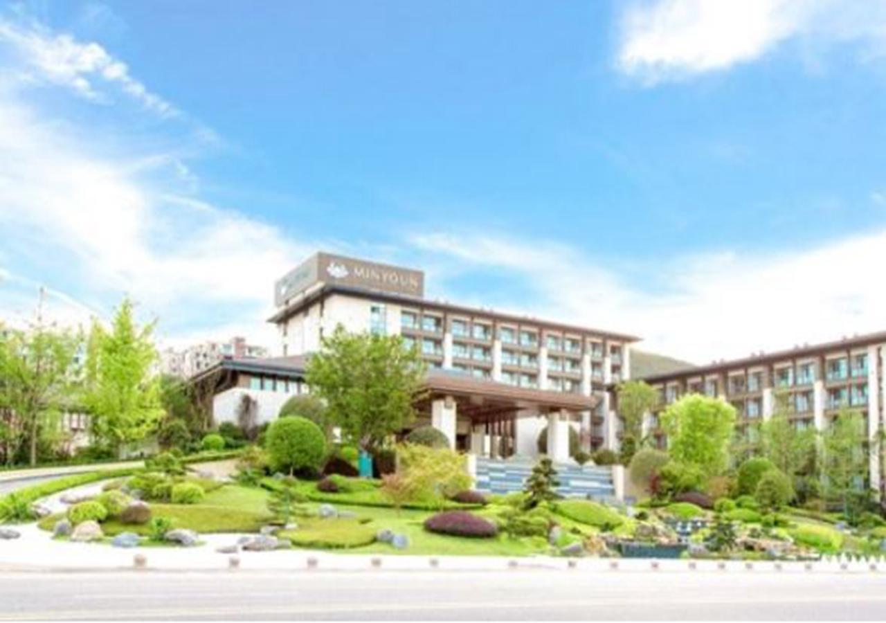 Minyoun Langzhong Ancient City Resort Luaran gambar